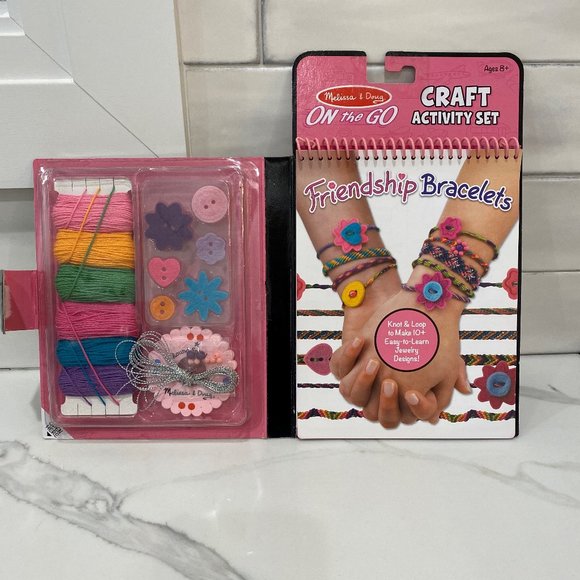 Melissa & Doug- On the Go Friendship Bracelet Craft Set- NEW - Picture 2 of 3